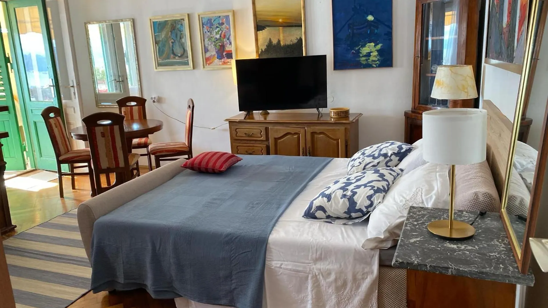 Apartment Studio S Balkonom 10 Metara Od Mora Opatija