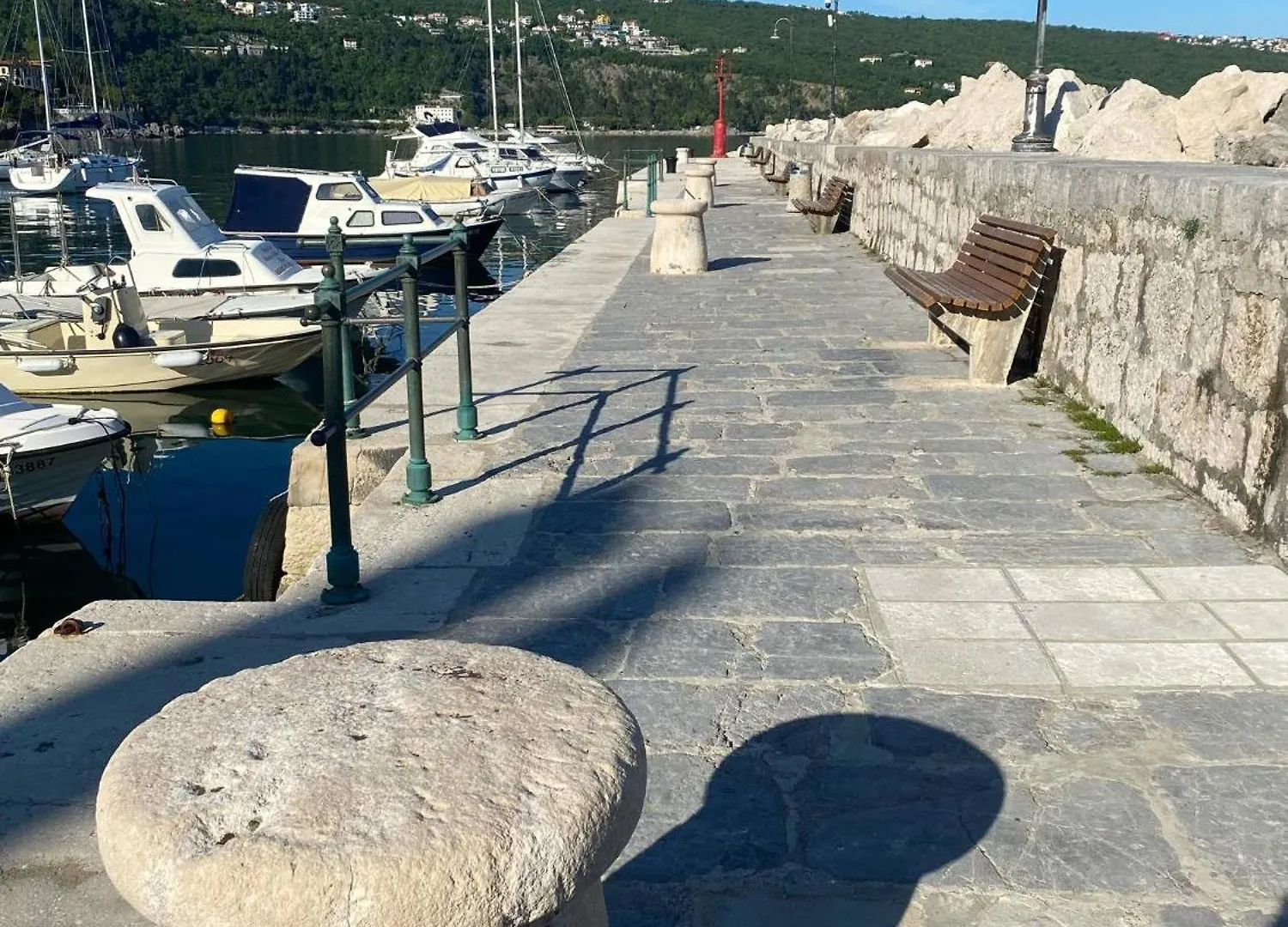 Studio S Balkonom 10 Metara Od Mora Οπατία
