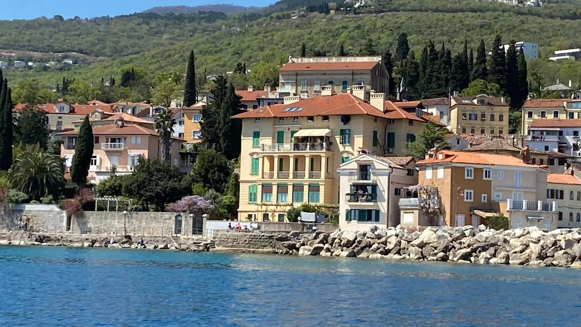 Apartment Studio S Balkonom 10 Metara Od Mora Opatija